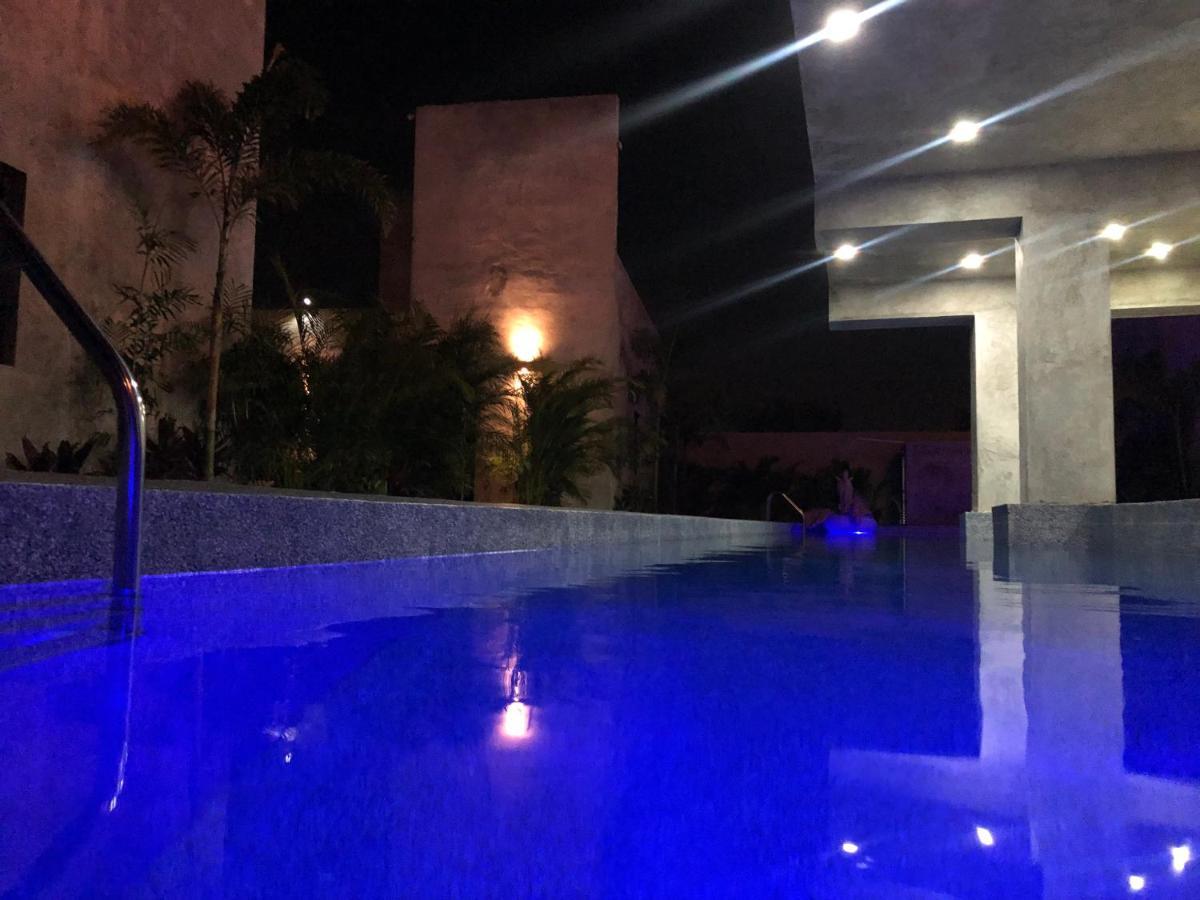 Hotel Suites La Negra Boutiqueメリダ エクステリア 写真